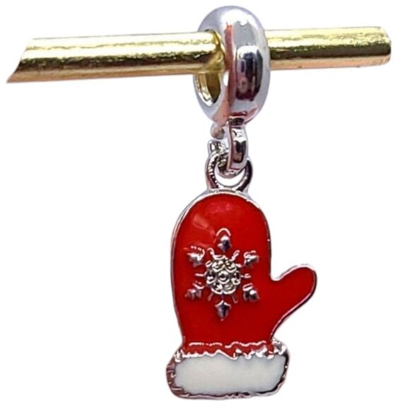 Red Mitten Charm Winter Holiday Bracelet Silver Snowflake ❄️ New Dangle - Picture 4 of 4